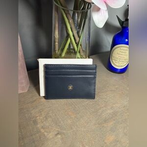 CHANEL Navy Leather Card & Key Holder with Gold CC Emblem